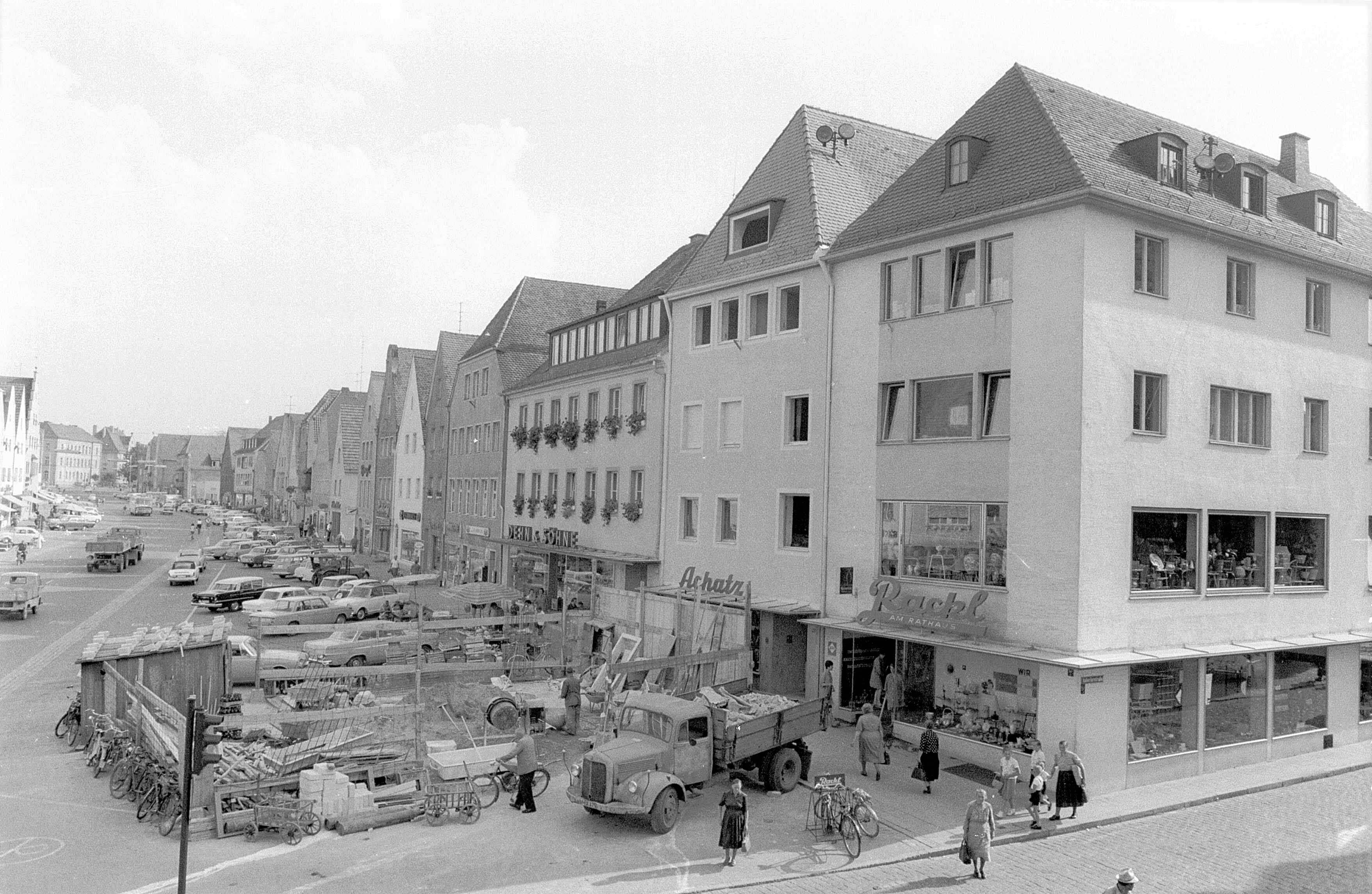 049 Oberer Markt   Ecke Hallertorstraße